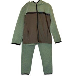Primark Cares Boys Green Hoodie Sweatsuit  Size 5-6 years